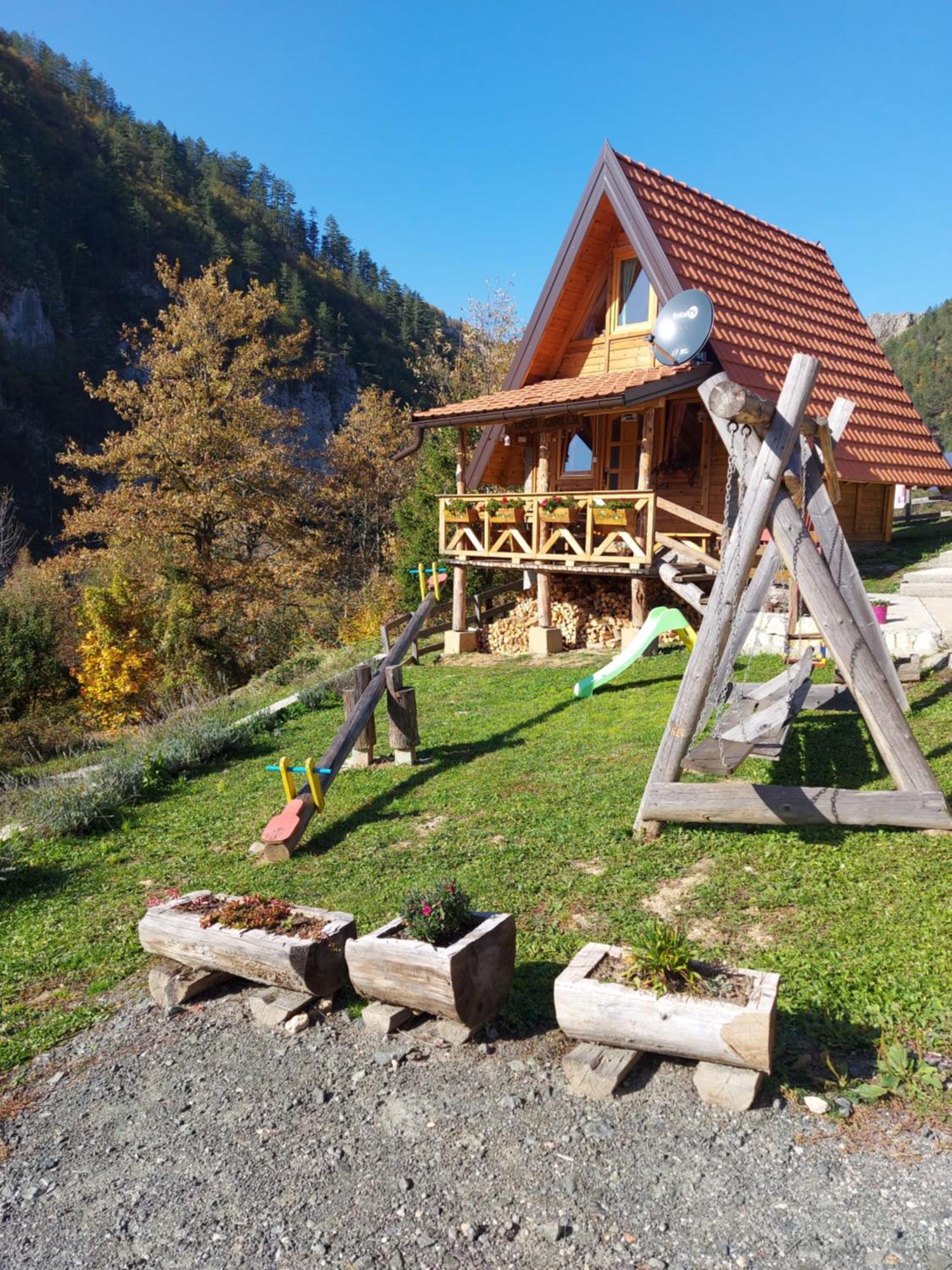 Tarska Carolija Zaovine Villa Popovići Eksteriør billede